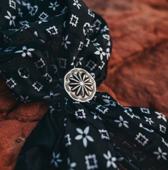 Women's Accessories: Bandanas/Scarves