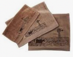 HiEnd Accents Jasper Embroidered  Windmill Landscape Towel set